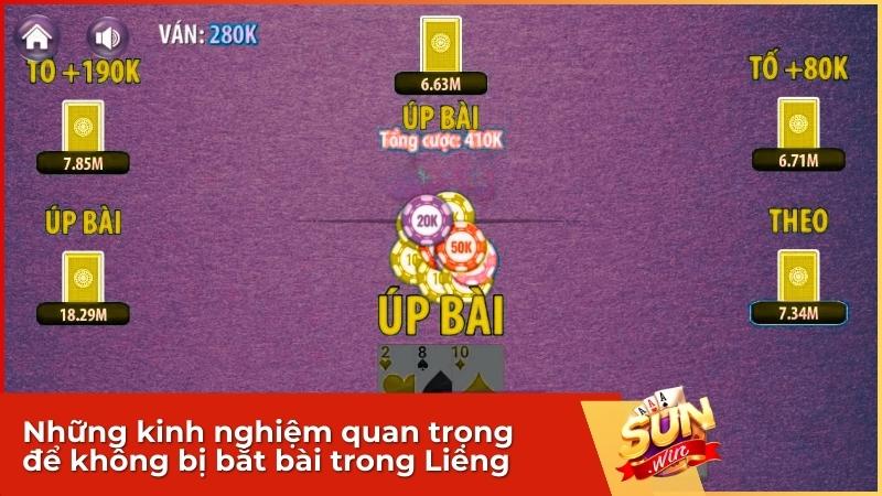 Tuyệt Kỹ Chơi Game Bài Liêng Sunwin: Luật Mới & Bí Kíp Thắng Lớn 4 Tận dụng cách bluff tinh tế và quản lý vốn khi chơi game bài Liêng